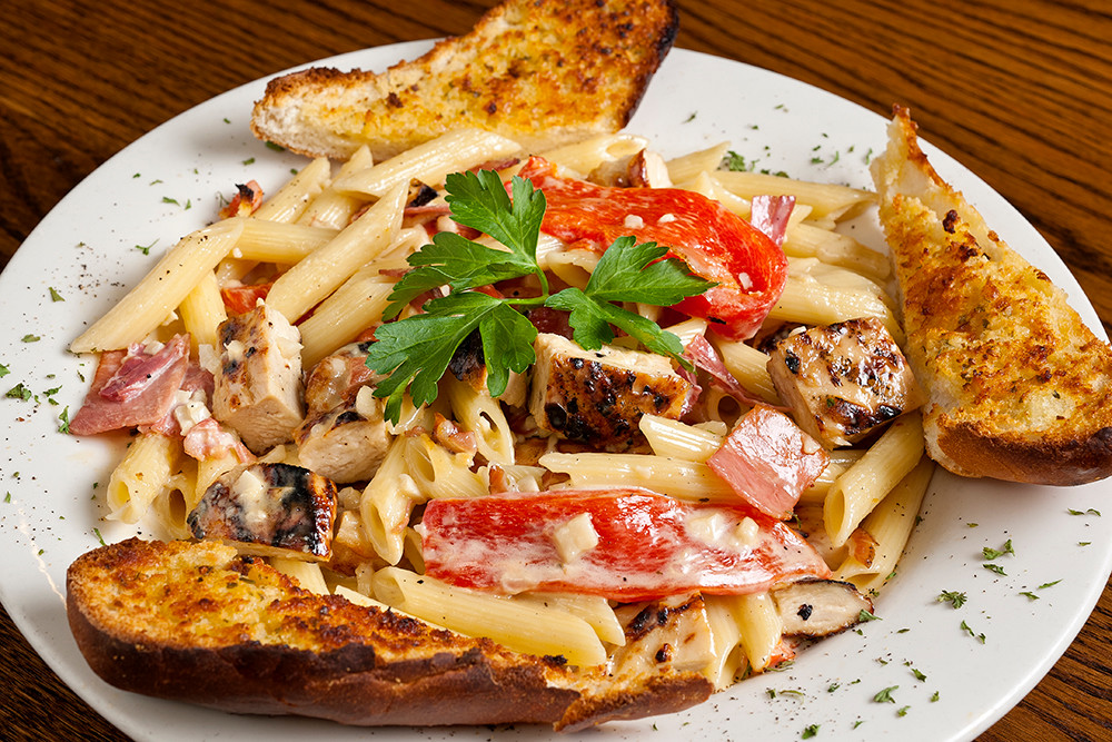 Chicken with Roasted Peppers and Penne