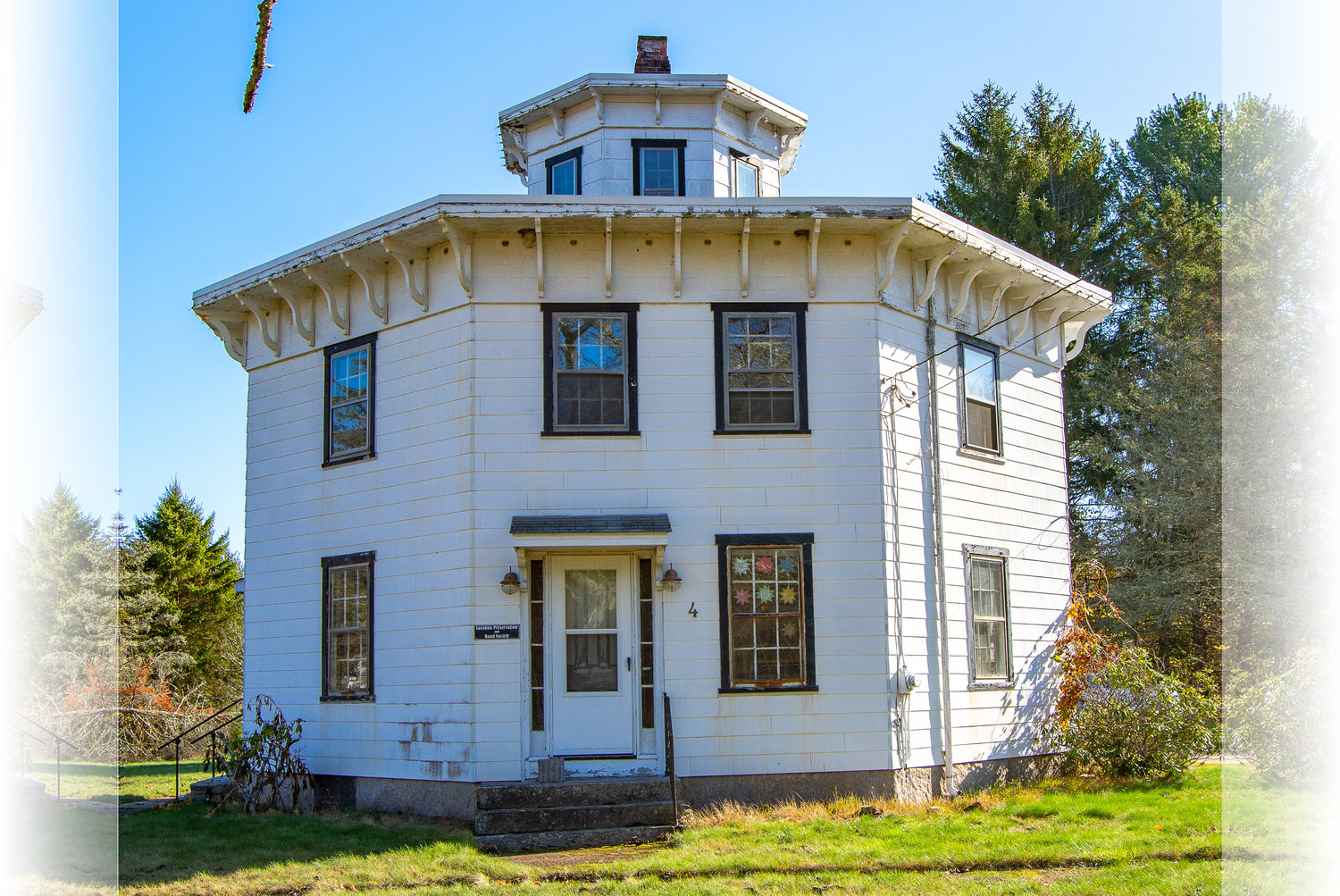 Octagon House, Richmond: Octagonal houses became a fad in the 1850s, when they were widely advertised as lighter, cooler, and more spacious inside than traditional square homes. An older folk belief held that the devil would find no corners in which to hide in an octagonal house.