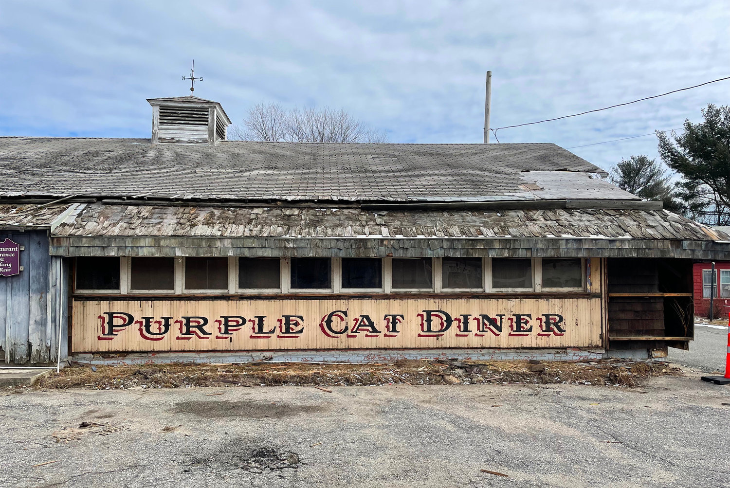 “While demolishing the Purple Cat restaurant in Chepachet, two diner cars built into the structure were exhumed. One was intact enough to be moved offsite to be restored into an Ice Cream parlor.”